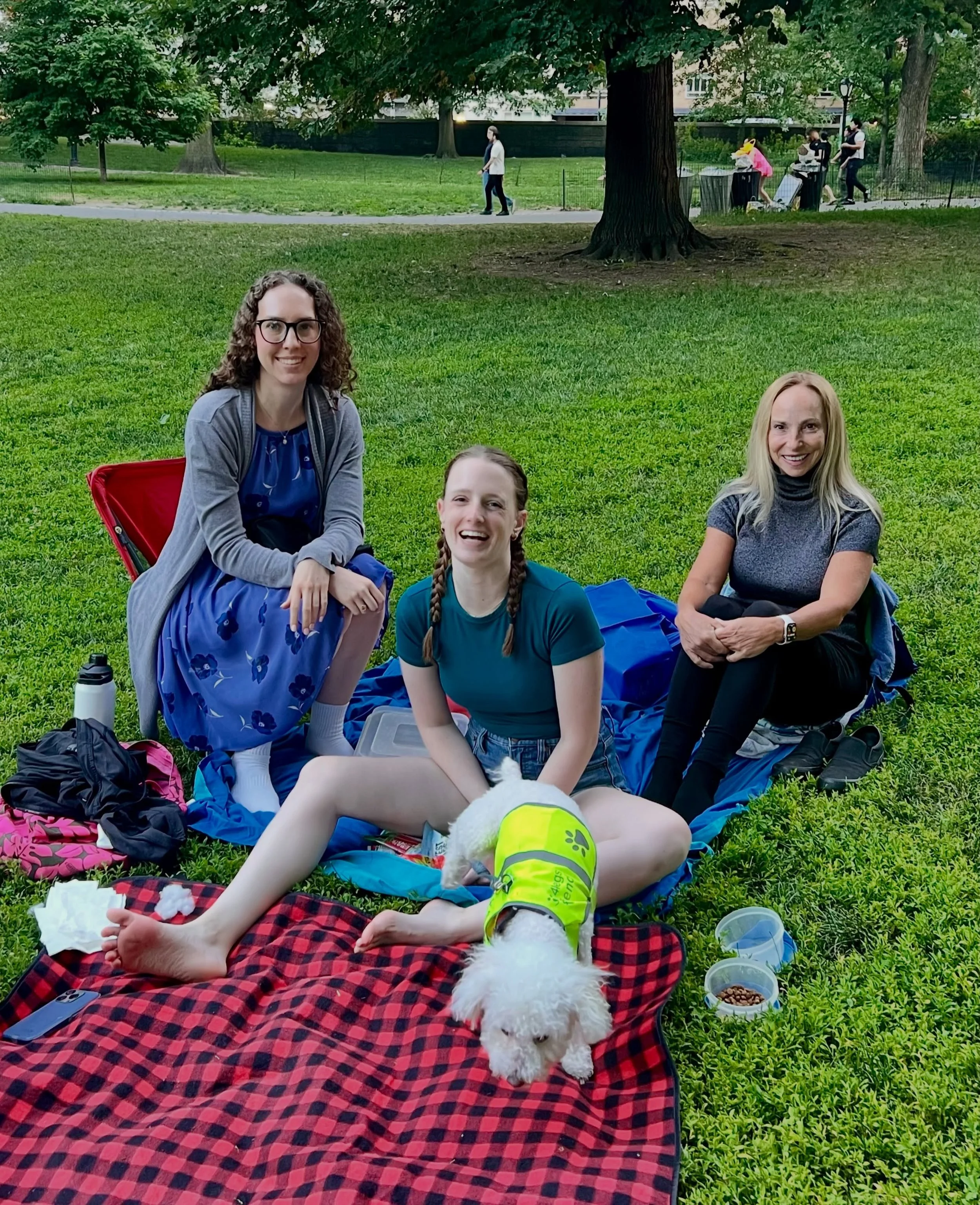 Had the best time at our June Book Club discussing The Love Haters! 📚💙

There&rsquo;s nothing better than starting the week with sister time, great conversation, and a good book. It was so much fun catching up, sharing our thoughts, and diving into