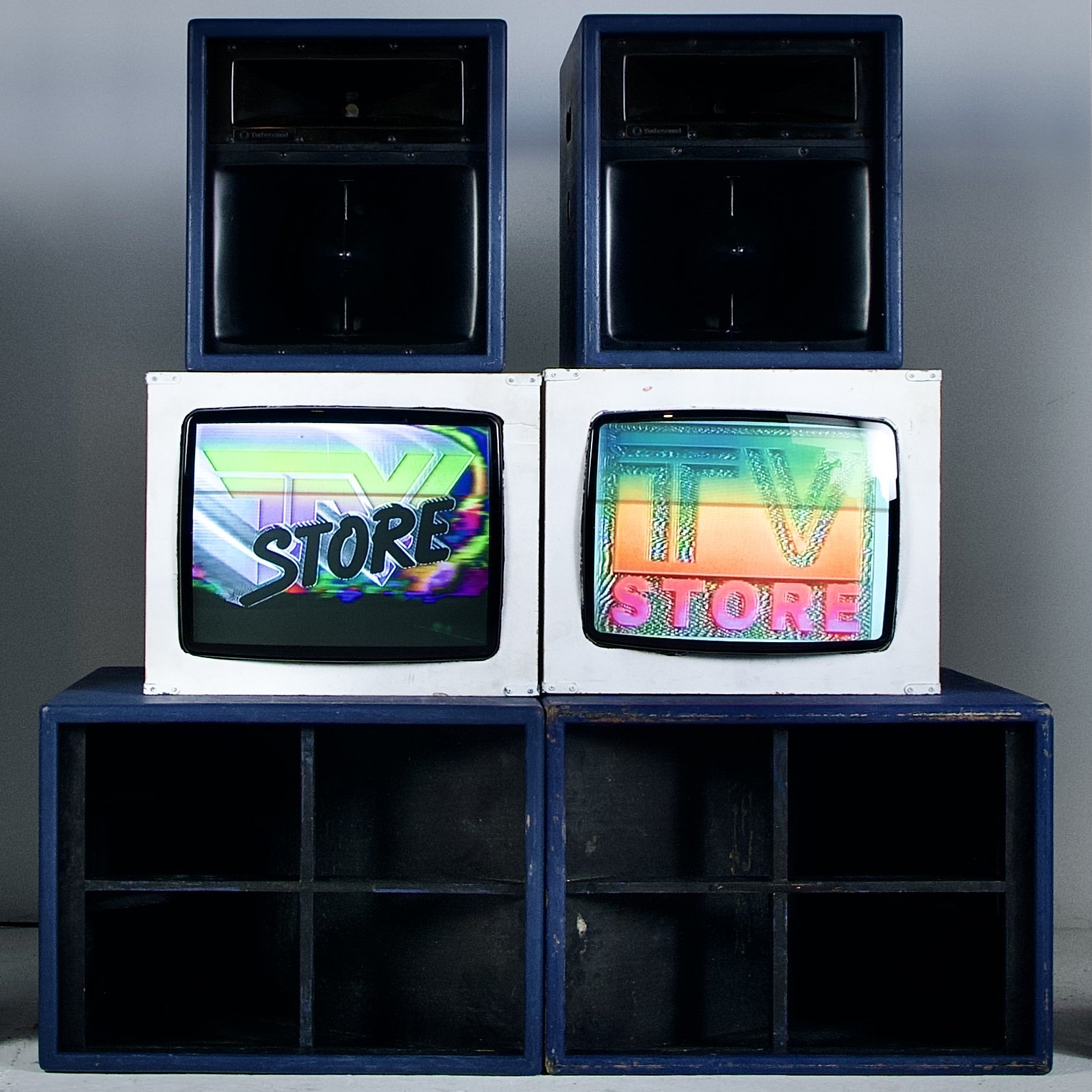 2x TSE111 + 2x TSE115 + 2x TV Store Custom Monitor..jpg