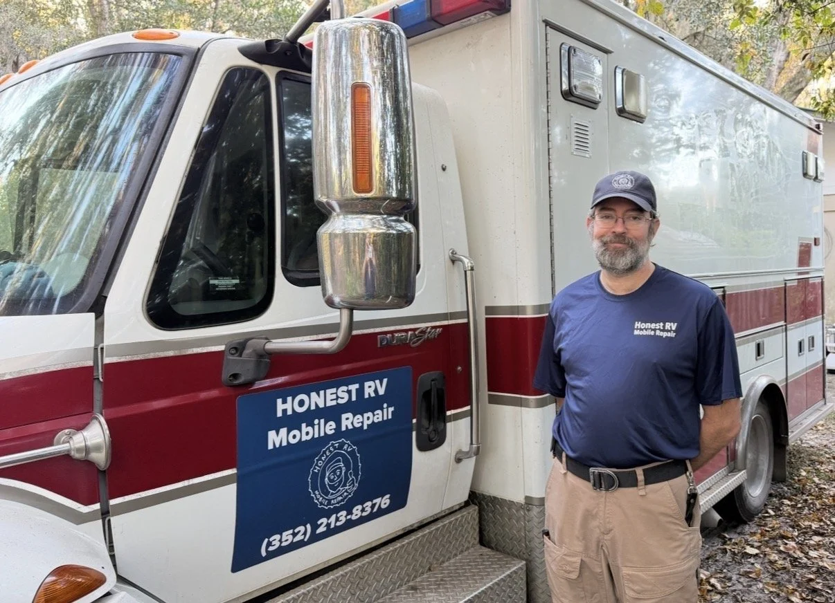 RV-Repair-with-Ambulance