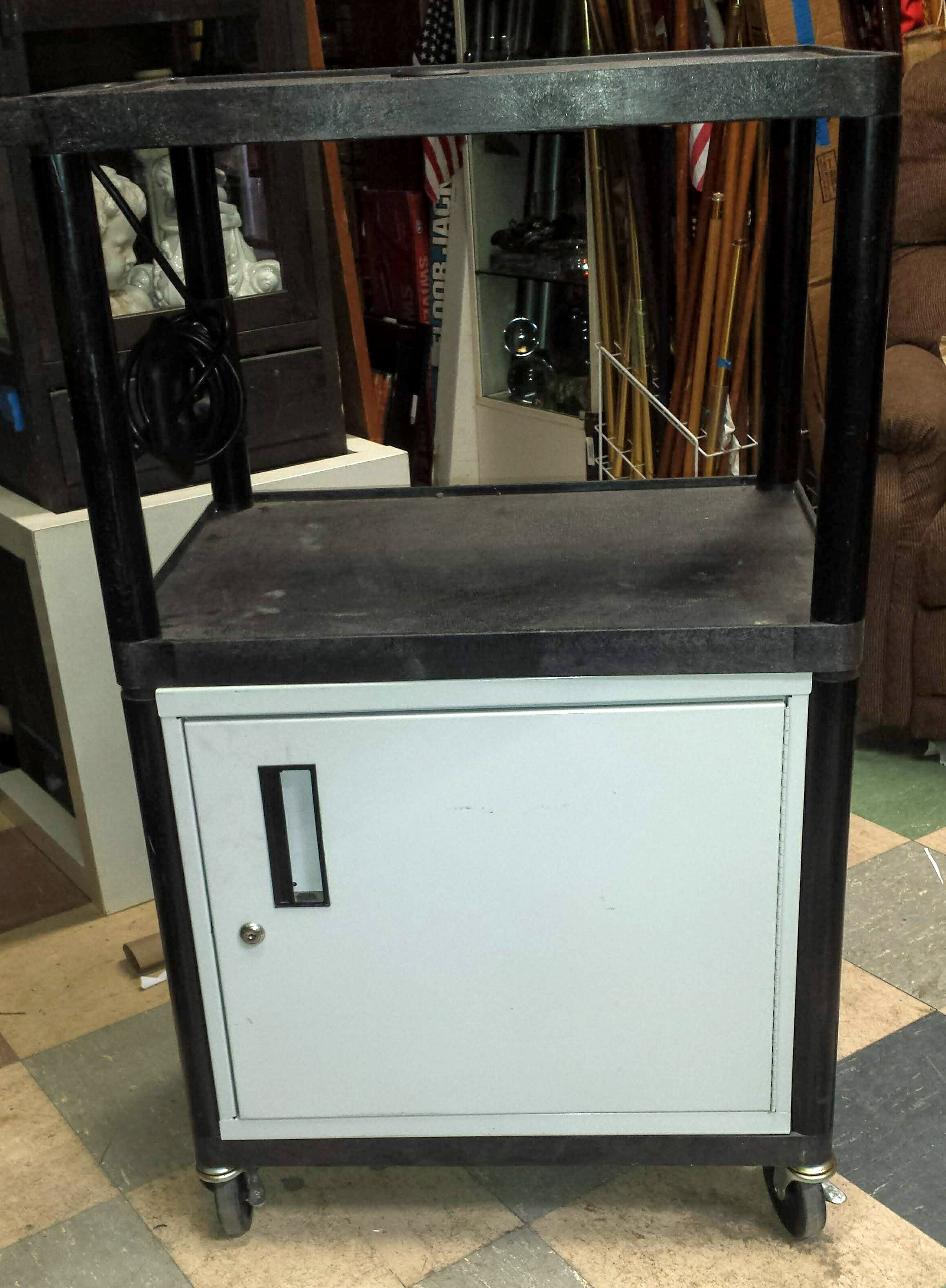 Steel AudioVideo Cart .jpg