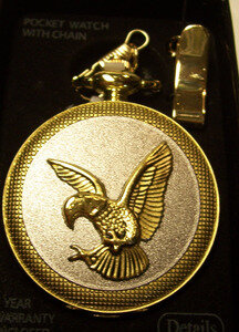 Pocket_Watch_with_Parrot_and_Chain_.jpg