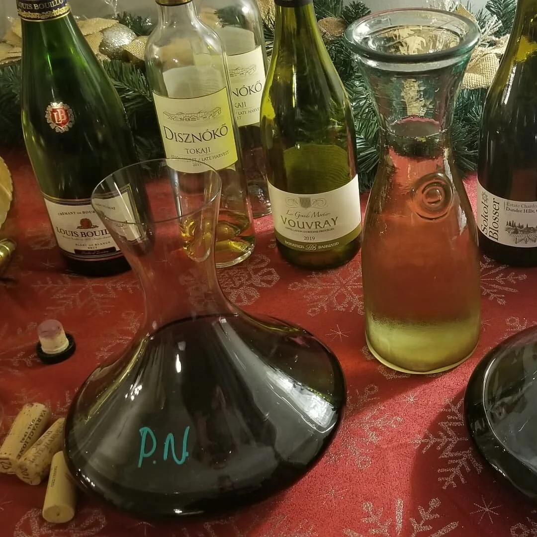 Finding our groove again with intimate, in-person events now that restrictions have been relaxed! 

We were so excited to partner up with @thebutcherstablewindsor recently for a private party of 5 lovely couples. 8 delicious wines perfectly paired wi