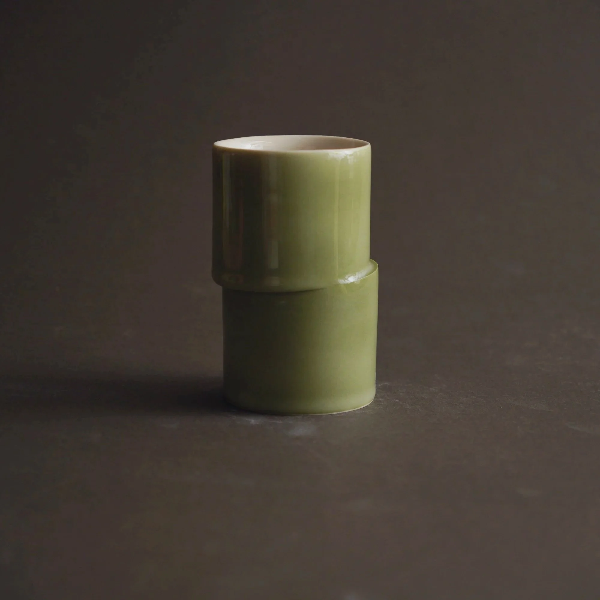 green_tallcyl_2.jpg
