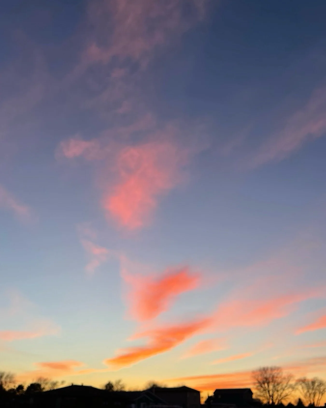 I love winter sunsets&hellip;

when my firstborn was a baby, I&rsquo;d write music during one of his naps which was in the late afternoon. it was always around 4-5pm when the sun was setting. 😴

I loved writing during that time&hellip;there was some