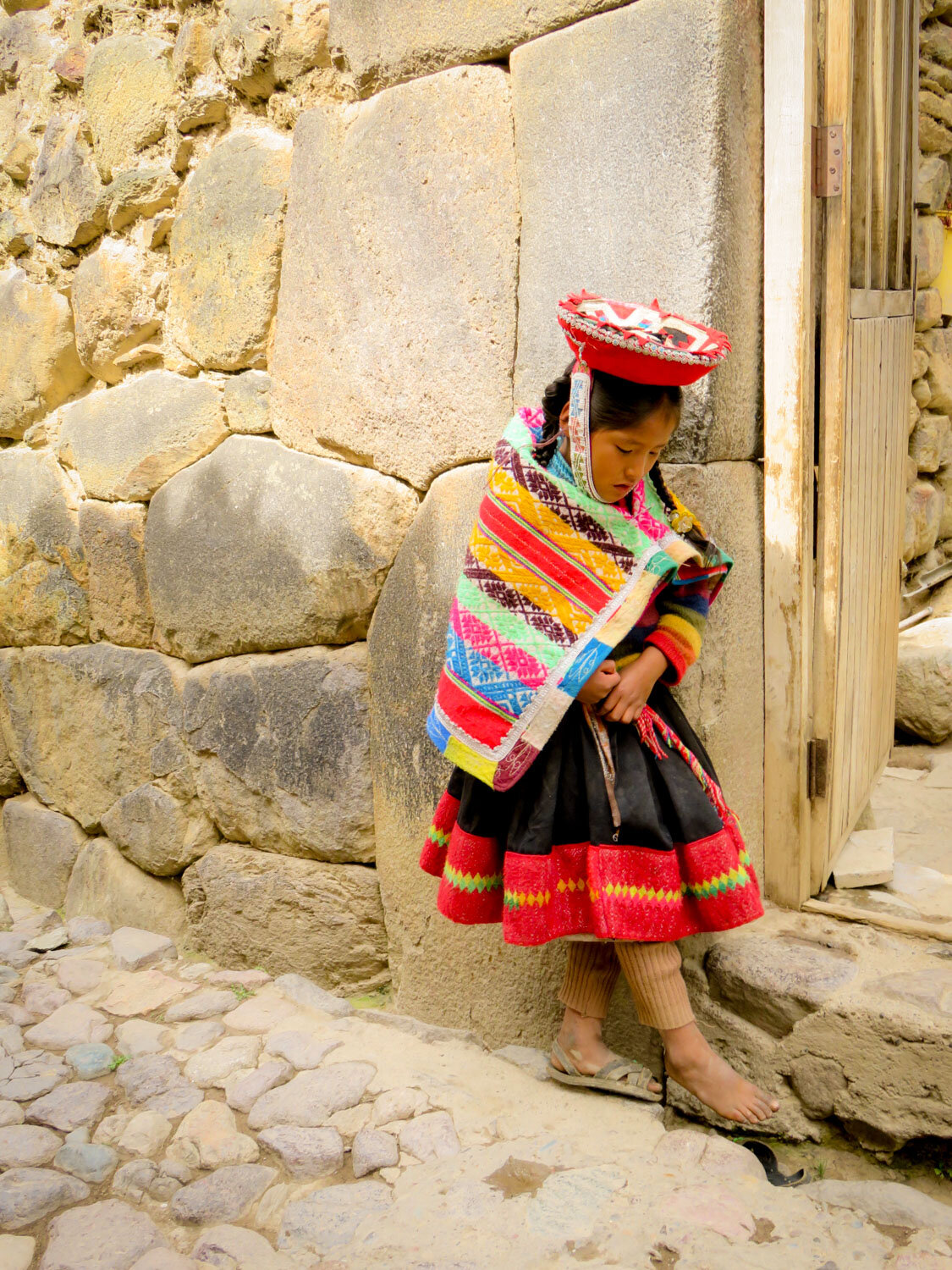 Girl_in_Cuzco,_Peru_©HowardWolff-1.jpg