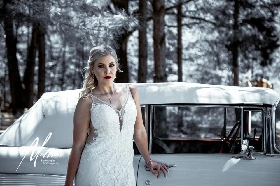 Stephanie By car3.jpg