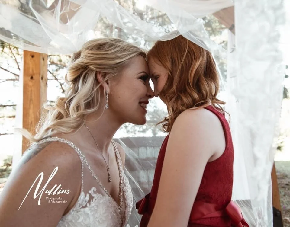 Stephanie&flower girl.jpg