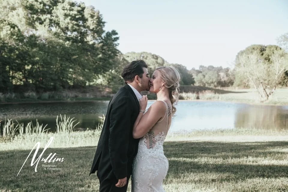 Stephanie&Grantunder in yard2.jpg