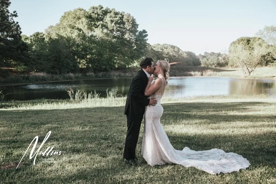 Stephanie&Grantunder in yard3.jpg