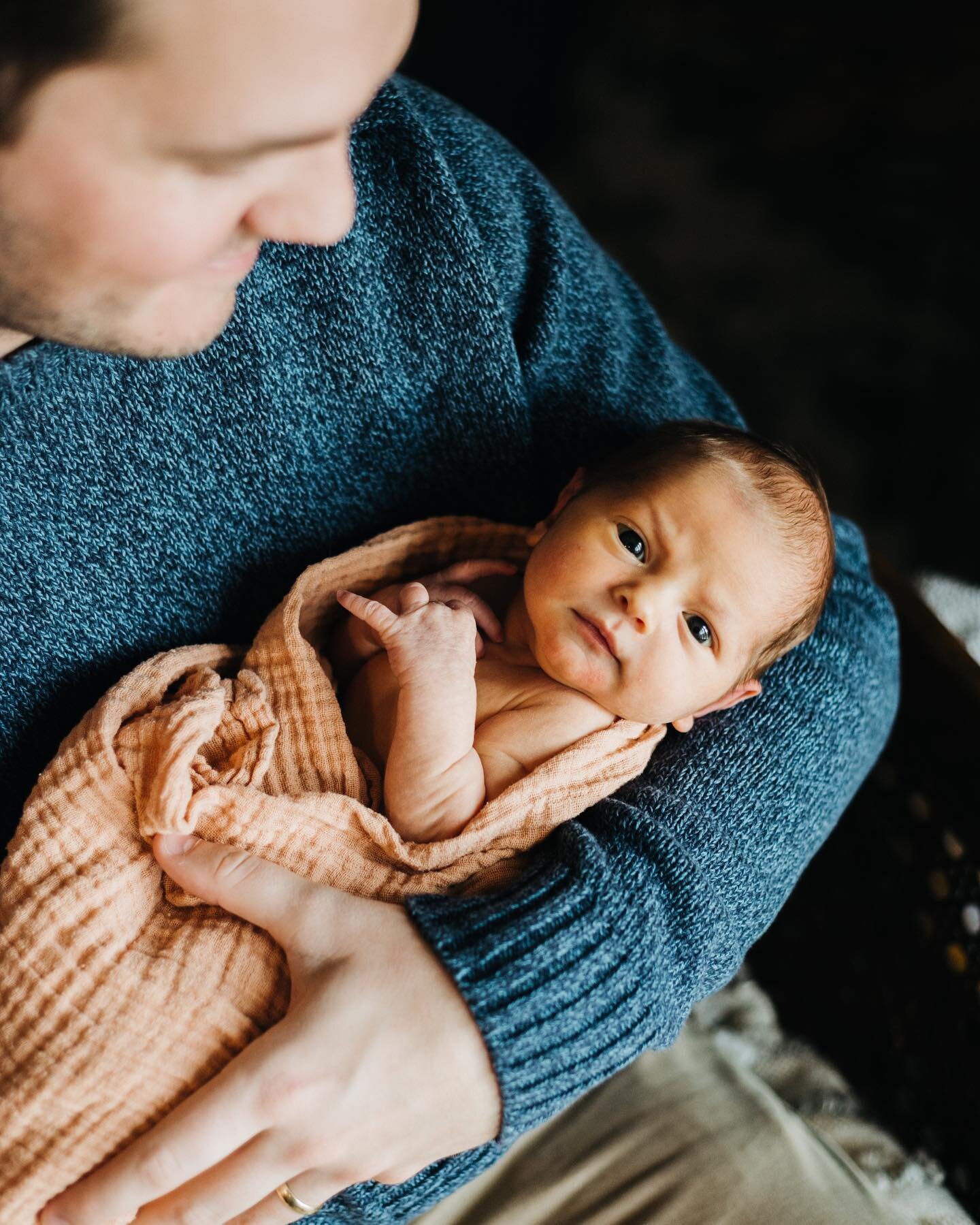 Anyone else still sad the Chiefs weren&rsquo;t playing last night? Us too. Here&rsquo;s some cute baby photos to cheer all of us up.

Side note: in-home newborn sessions are some of our absolute fave! If you&rsquo;re looking for your baby to be wrapp