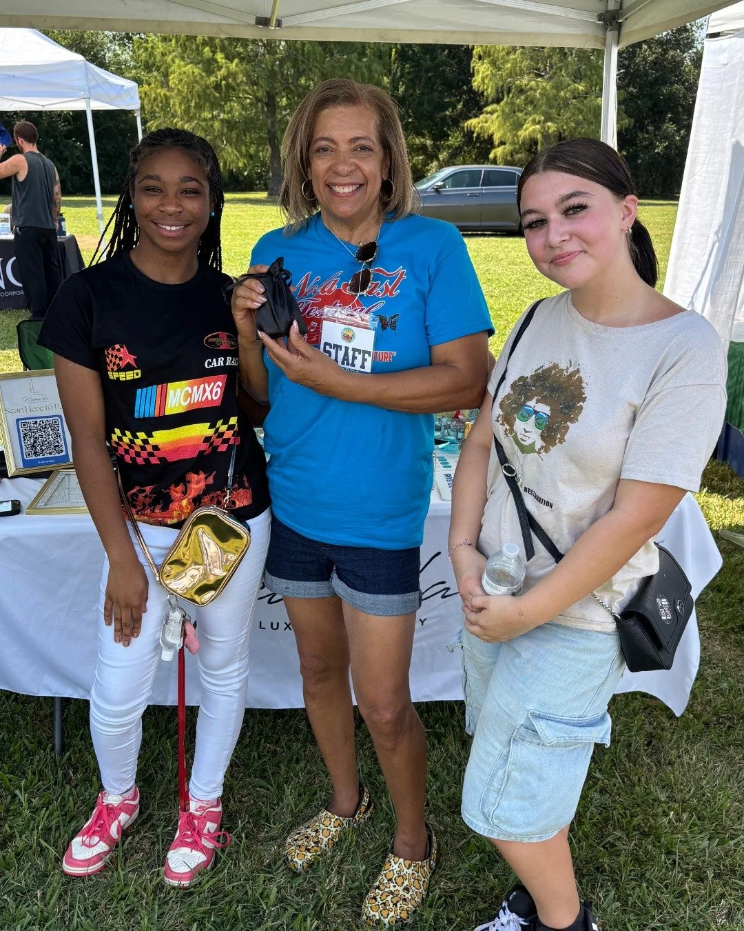 🌟 Operation Girls at the New Orleans East Festival 🌟

This past week, our talented young entrepreneurs from Operation Girls participated in the New Orleans East Festival at Joe Brown Park, selling products from their very own cosmetics line, The Lu
