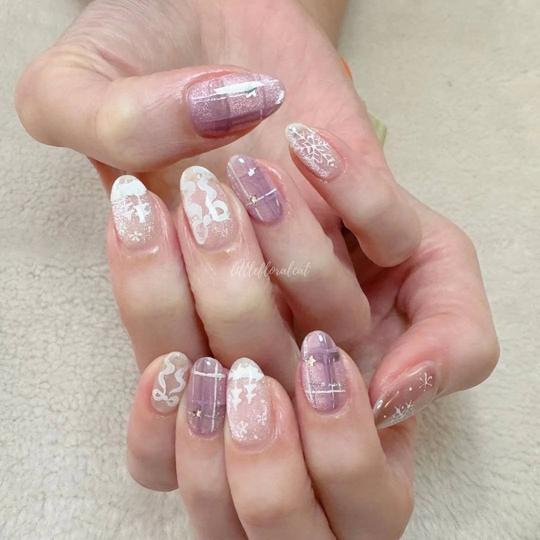 ❄️🌲🎀 snowflakes are cute but have you seen these? 😌✨

📲 Book your appointment via Whatsapp 97211418, Instagram DM, or Telegram @littlefloralcat

📍317 Outram Road Concorde Shopping Centre #02-30 S169075 (beside Havelock MRT) 

⏰ Open daily 10am t