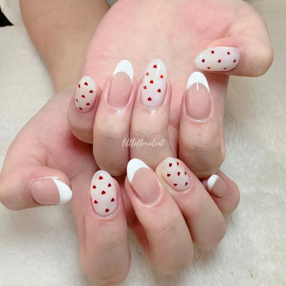 ❤️💌 hearts full and spirits glowing this holiday season ✨

📲 Book your appointment via Whatsapp 97211418, Instagram DM, or Telegram @littlefloralcat

📍317 Outram Road Concorde Shopping Centre #02-30 S169075 (beside Havelock MRT) 

⏰ Open daily 10a