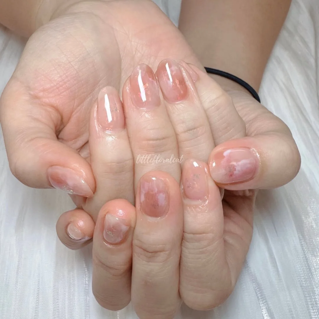 🍑🧋☁️ peach oolong milk tea vibes ✨

📲 Book your appointment via Whatsapp 97211418, Instagram DM, or Telegram @littlefloralcat

📍317 Outram Road Concorde Shopping Centre #02-30 S169075 (beside Havelock MRT) 

⏰ Open daily 10am to 7pm last appointm