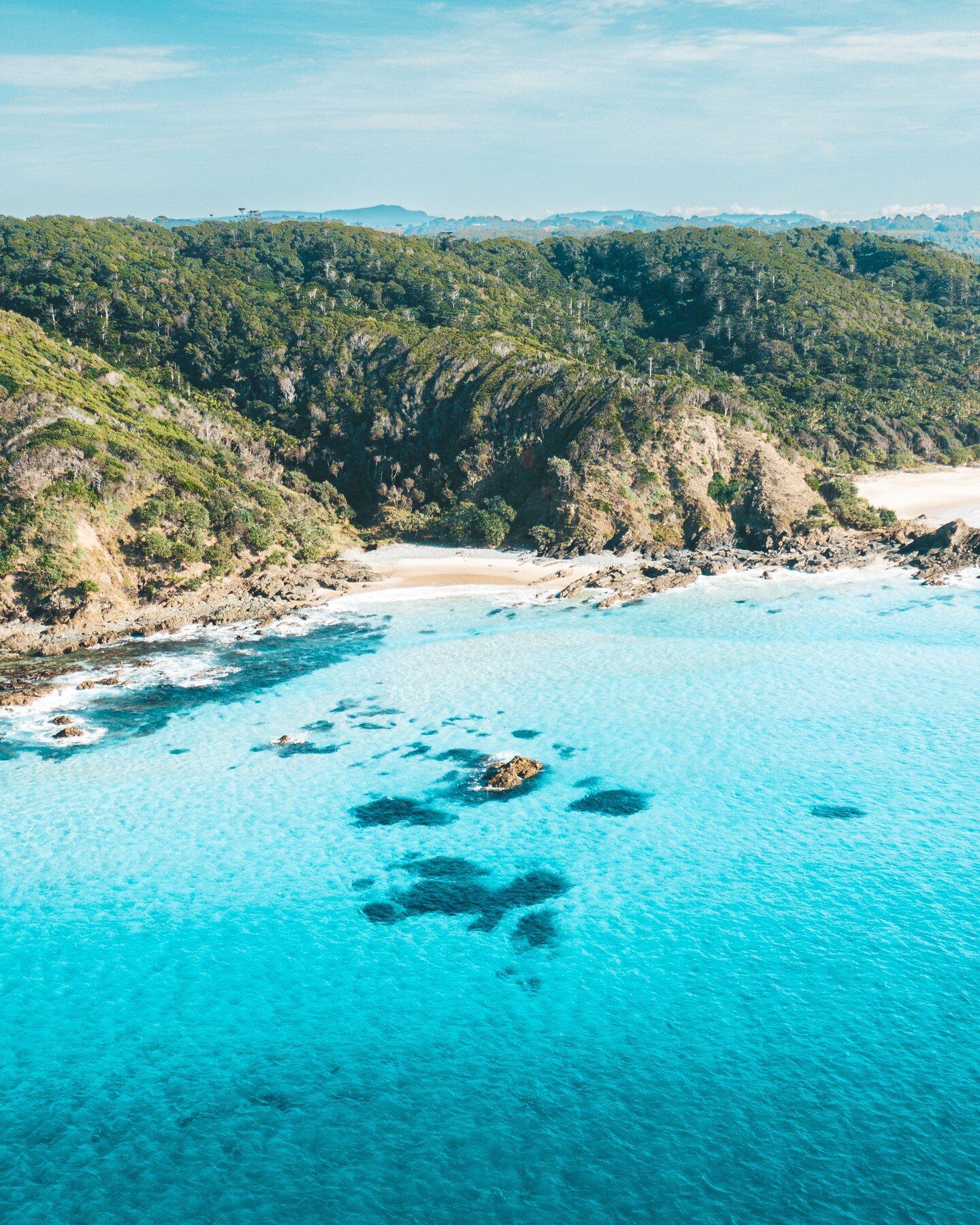 Chasing deep winter blues around the bay 🌴 Broken Head

.

#byron #byronbay #winter #nsw #visitnsw #dronephotography #photography #photo #landscape #blue #lagoon #holiday #visit #explore #australia