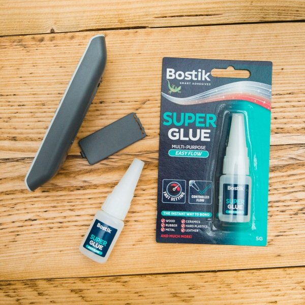 Bostik-DIY-Super-Glue-Easy-Flow-United-Kingdom-Packshot-1920x1920v2.jpeg