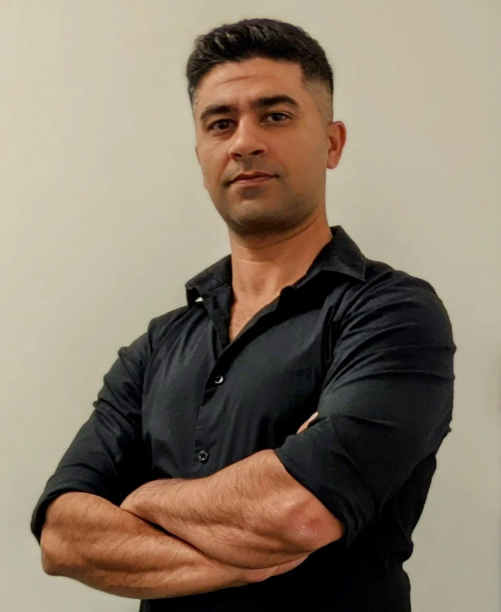 Sports physio in kew treating a patient with hands on treatments