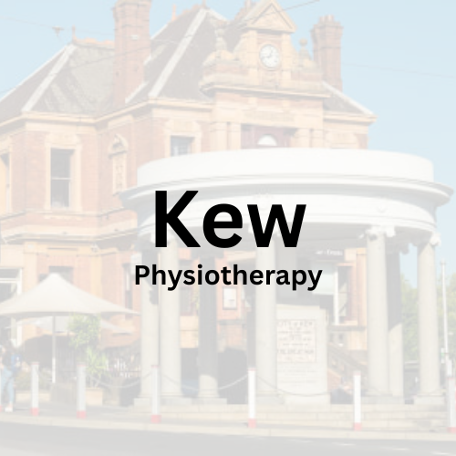 Physiotherapist in kew treating a patient with lower back pain and neck pain in melbourne
