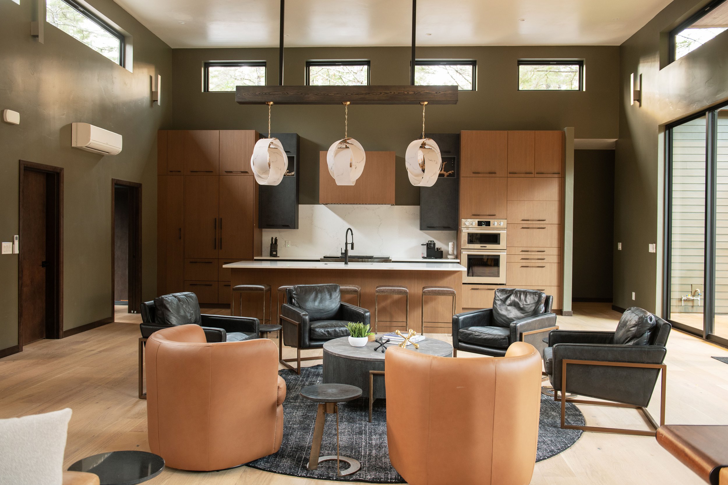 LivingRoom_MainSittingArea3.jpg