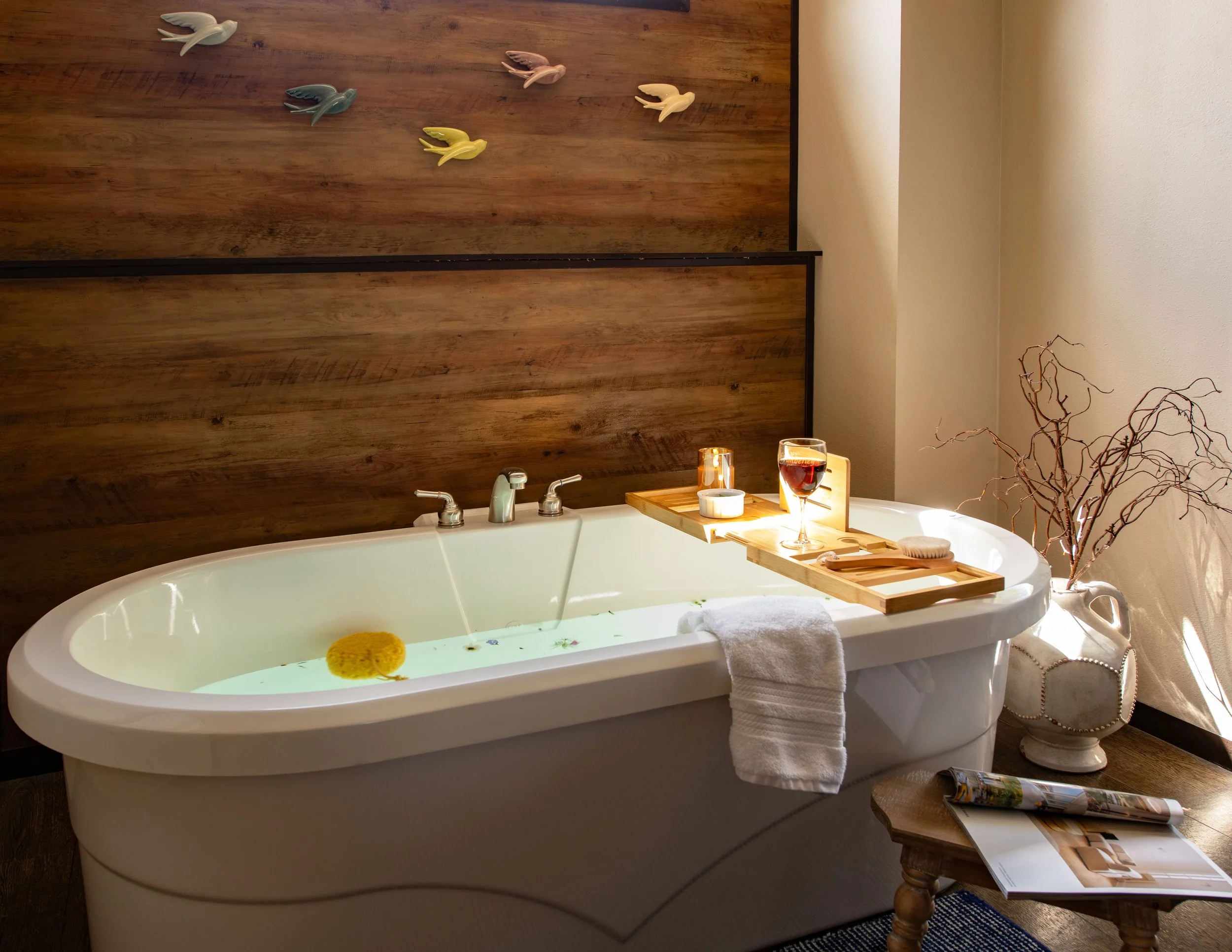 Bedroom3_Bathroom_Lifestyle1.jpg