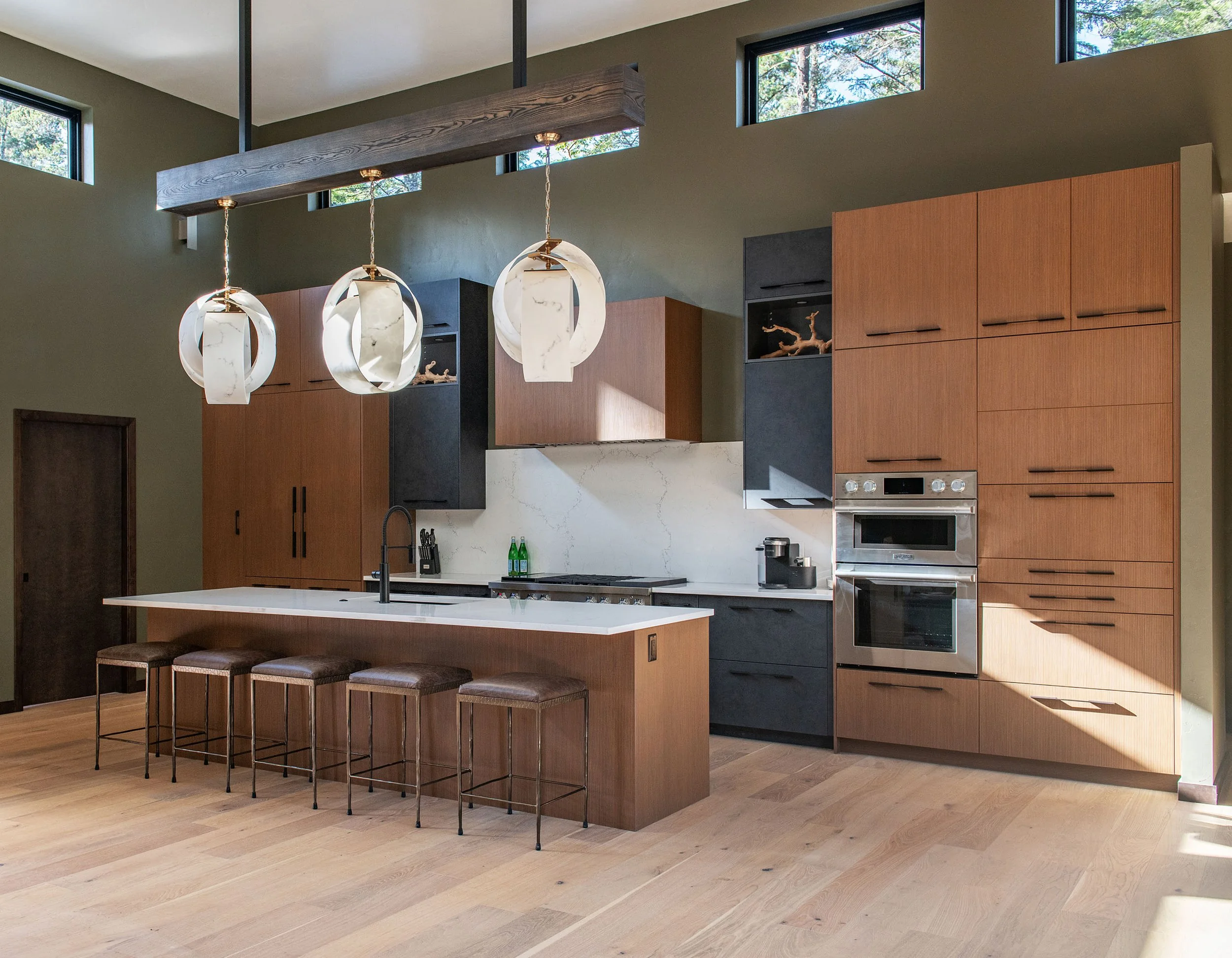 KitchenArea3.jpg
