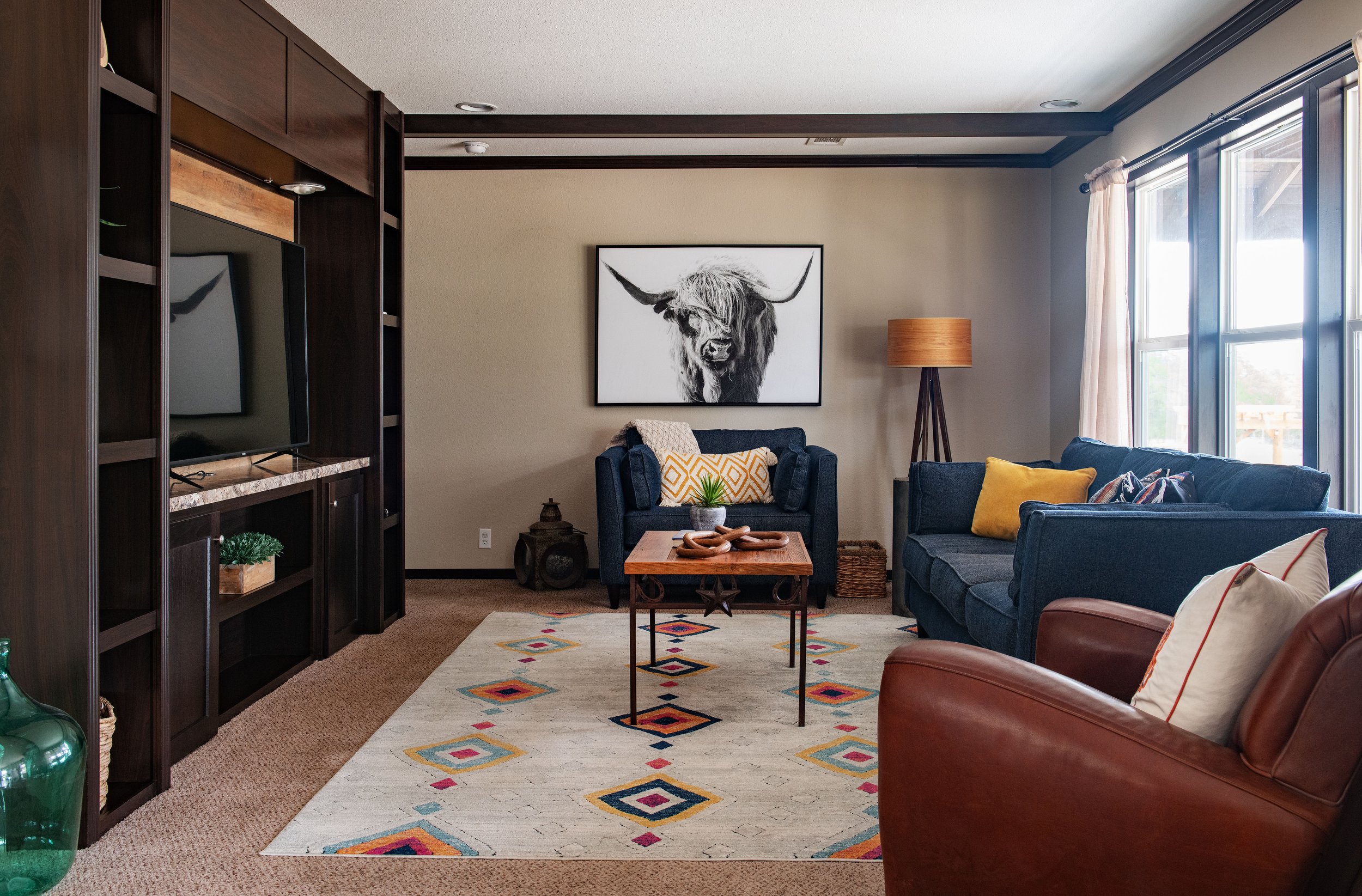 LivingRoomListing.jpg