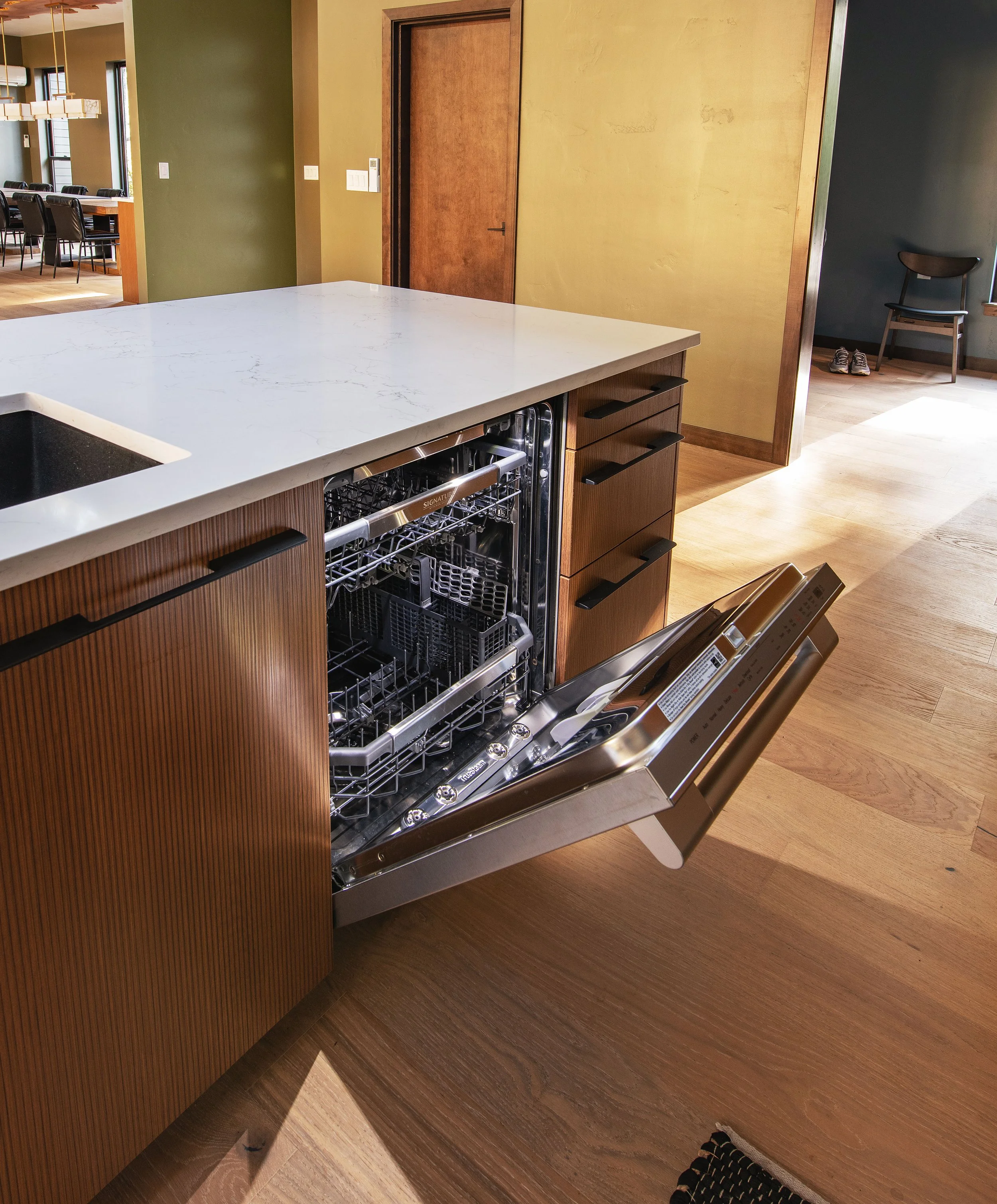 Dishwasher.jpg