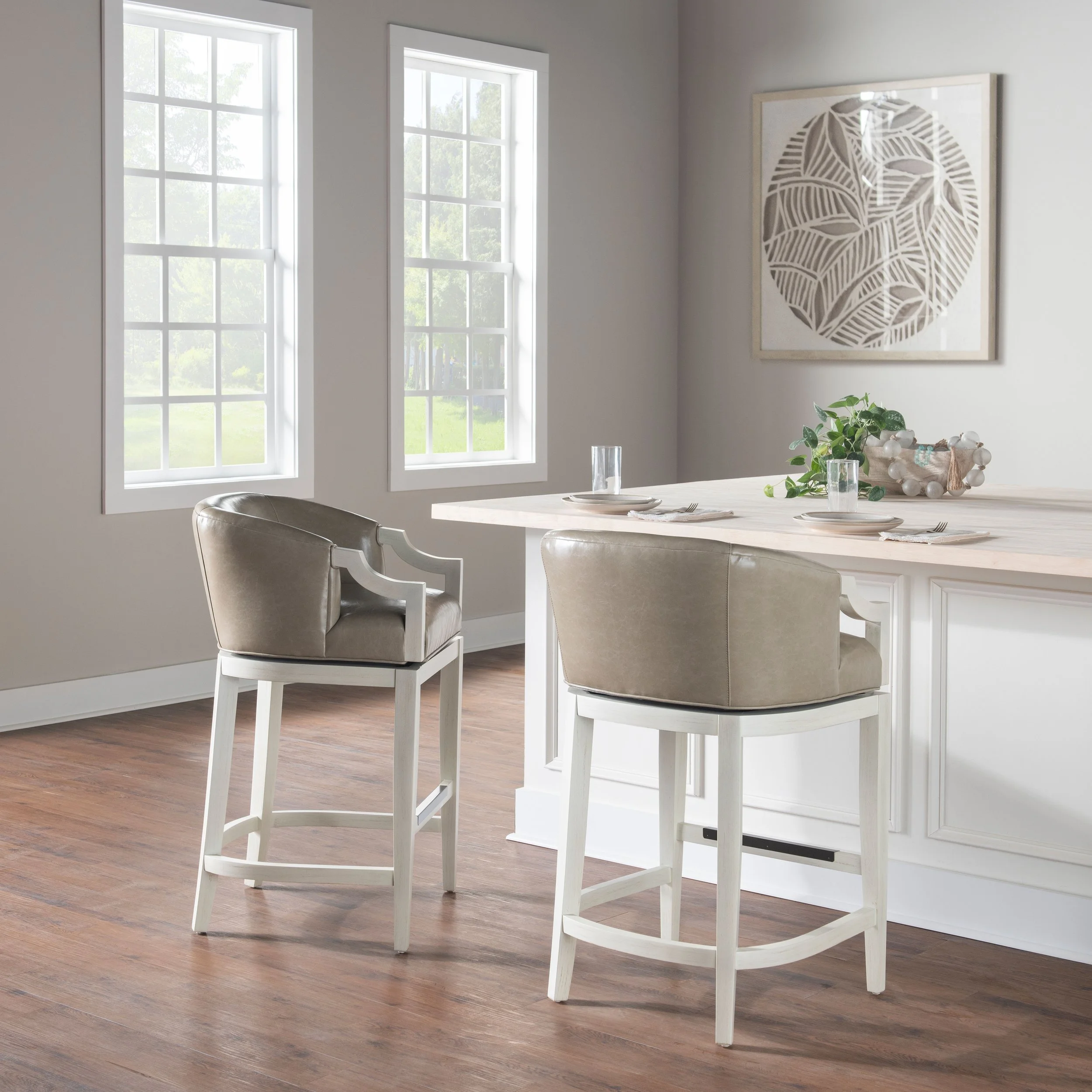 Stool 1.jpg
