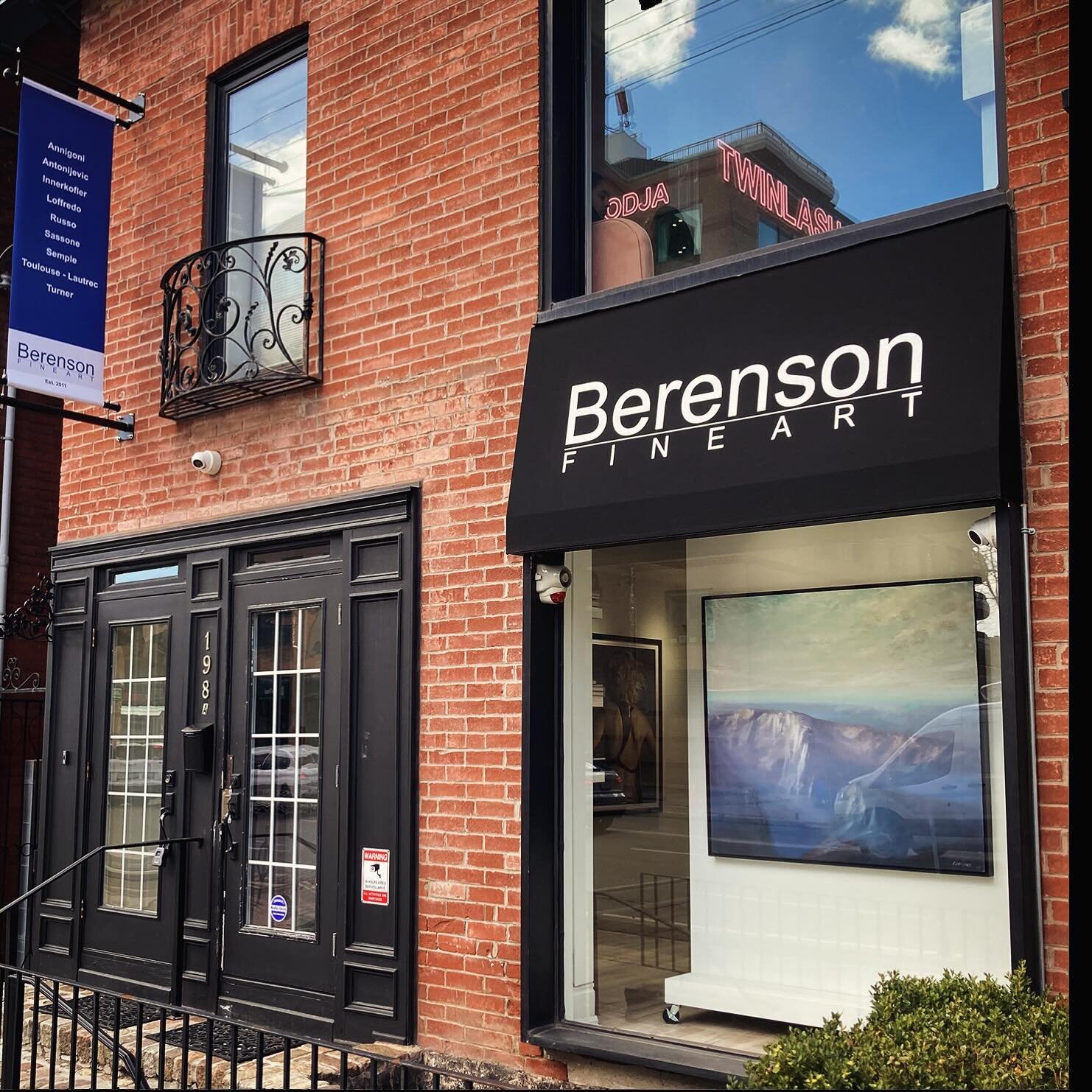 Berenson Fine Art has officially opened the new location in Torontos beautiful neighborhood of Yorkville. 
Congratulations Emilia! @berensonart 
Visit us at 198 Davenport Rd., Toronto.

The Spring/Summer exhibition line up is not to miss.

Marco Sass
