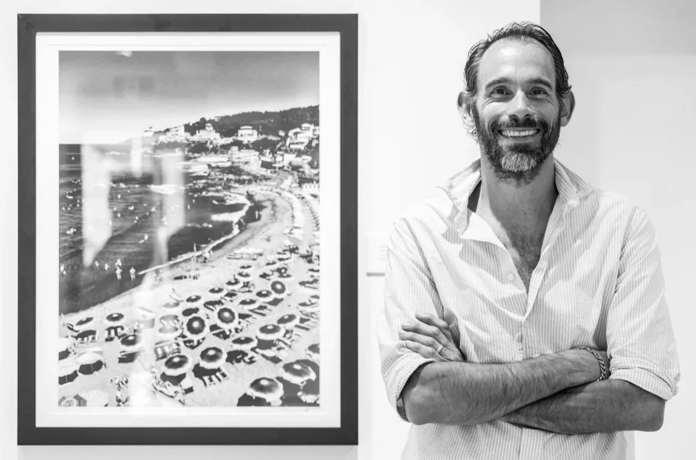 For more than 3 decades, photography has been my way of exploring the world, connecting with people, and translating fleeting moments into lasting images.

Born in Austria and now based in Toronto, my career has taken me across Europe, North America,