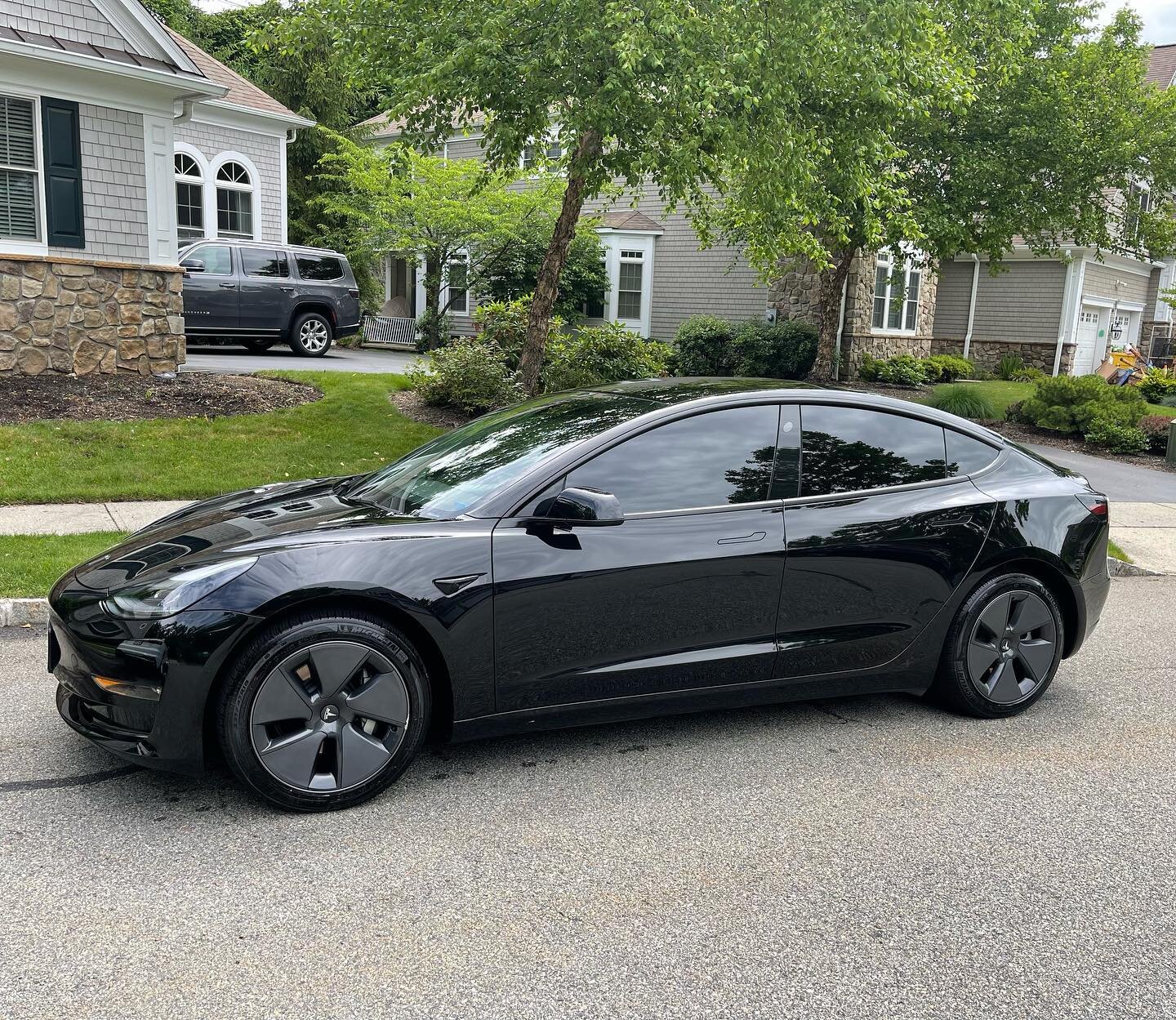 Tesla&rsquo;s LOVE the Presidential treatment!
______________________________
Presidential Detailing Services LLC.
Servicing the New Jersey area. 
Schedule an appointment for that
Presidential treatment.
______________________________
PREMIUM ON-SITE