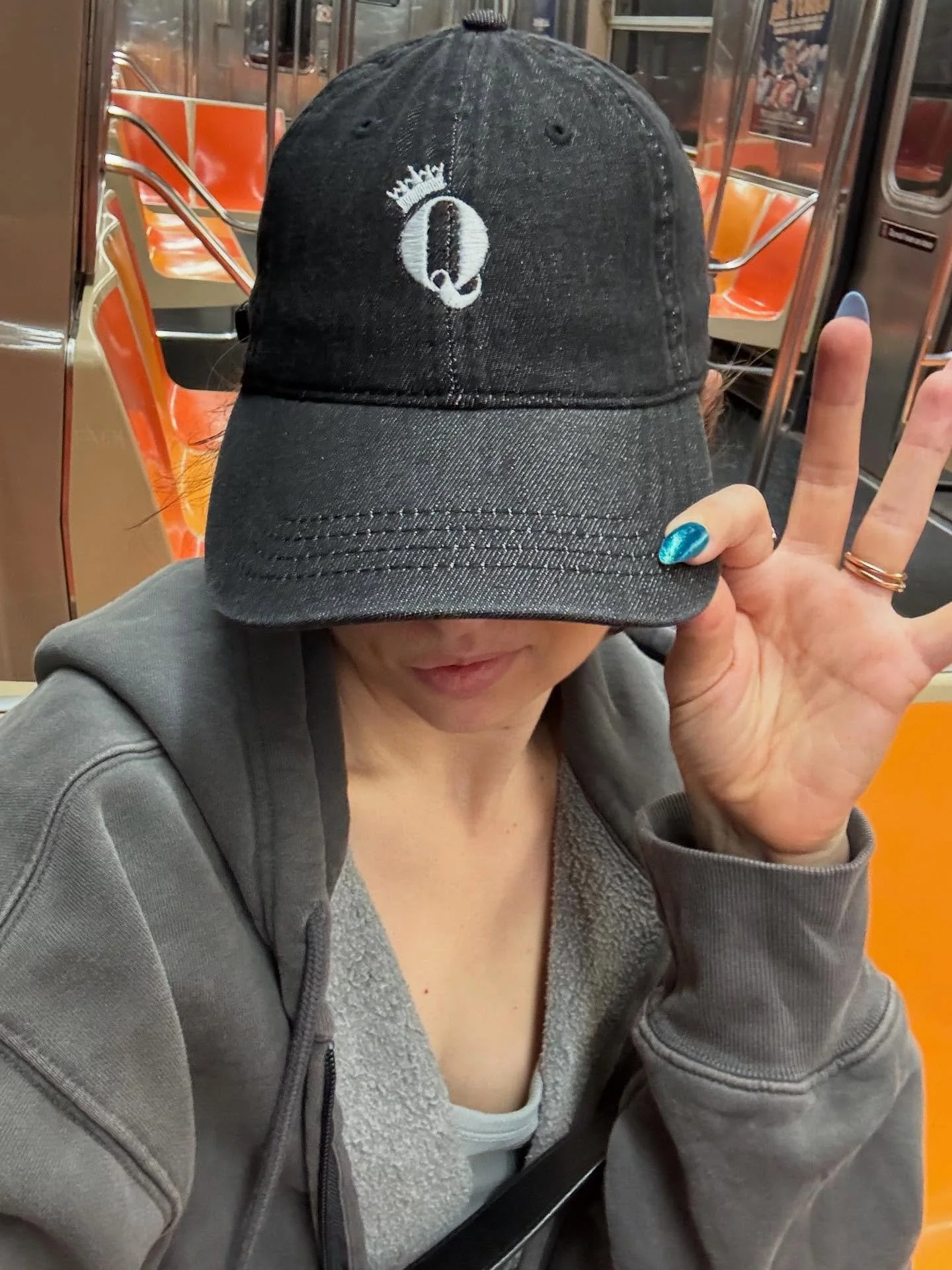 Hats on, energy up 🥰💐💖 We haven&rsquo;t done a GAP check in a minute&hellip; so let&rsquo;s spread some summer joy :) Tag a queen! 

G &ndash; something you&rsquo;re grateful for
A &ndash; an affirmation you actually believe
P &ndash; something yo