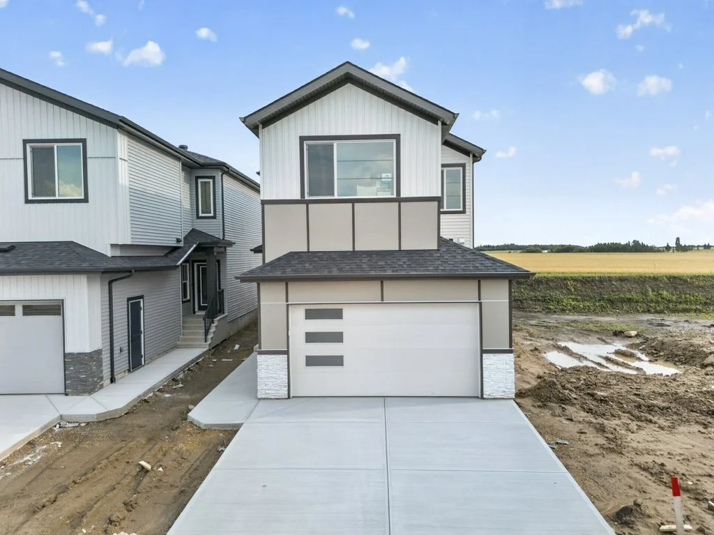 684 Bank Drive, Leduc