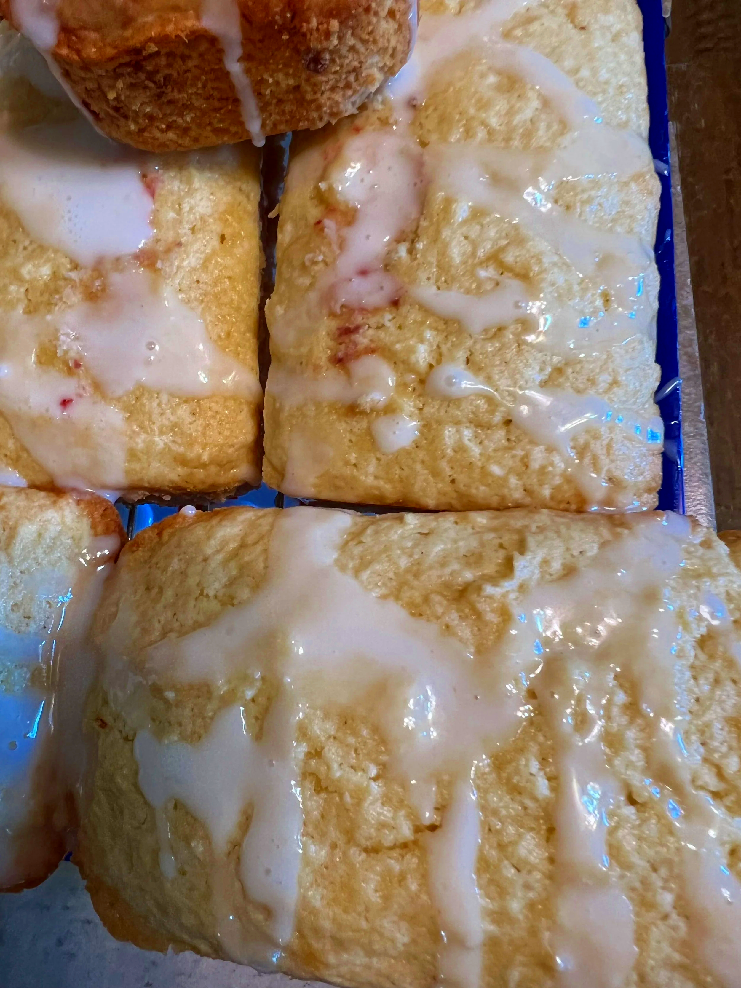 Lemon bread glazed