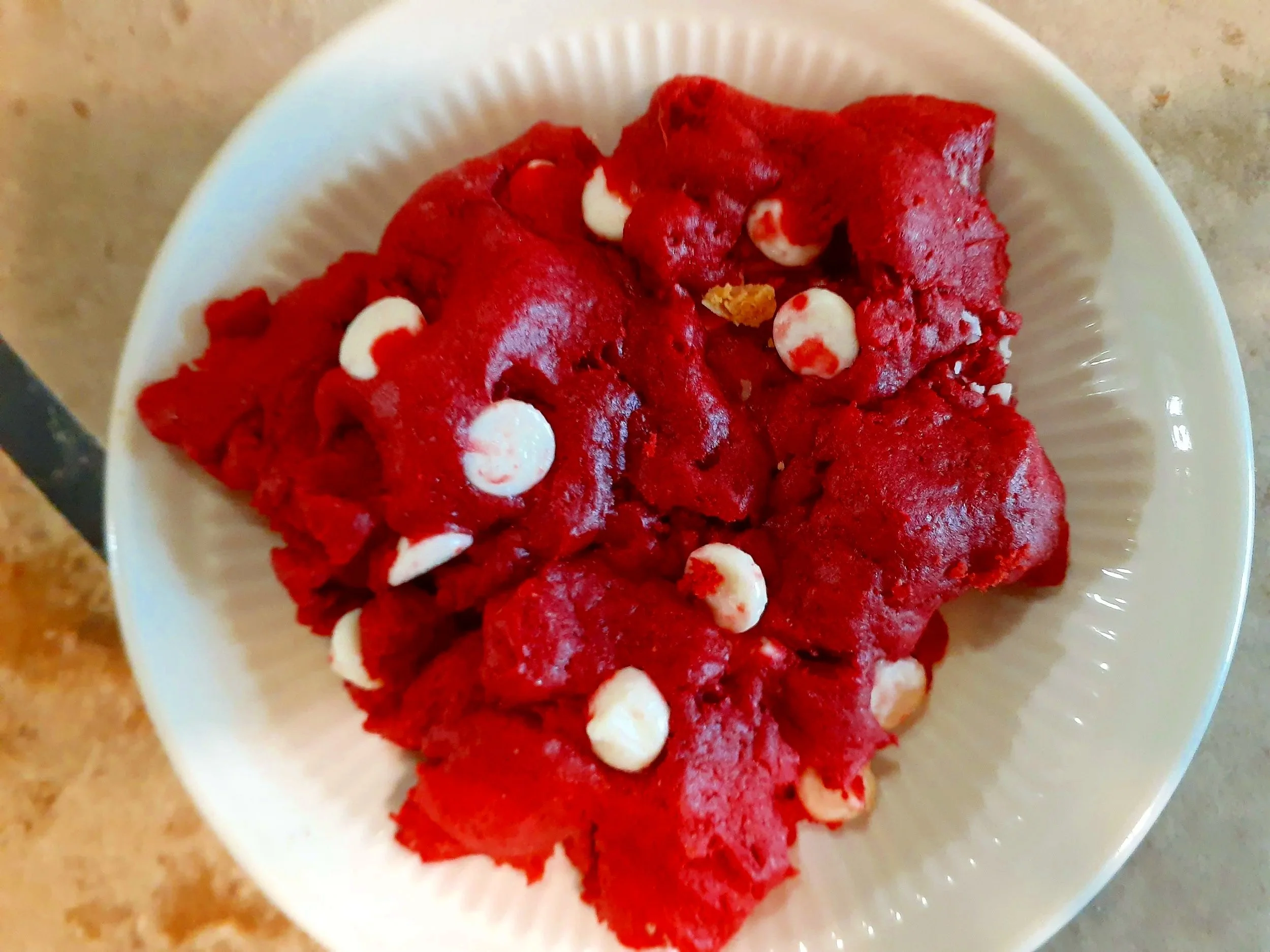 Red Velvet with cream cheese chips Cookie
