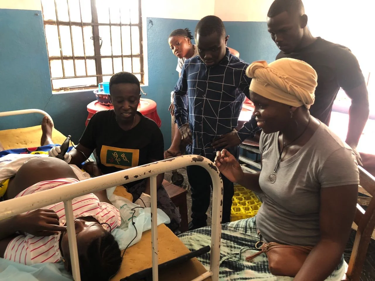 Obsesrving 3rd trimester US w/ midwife and CHO