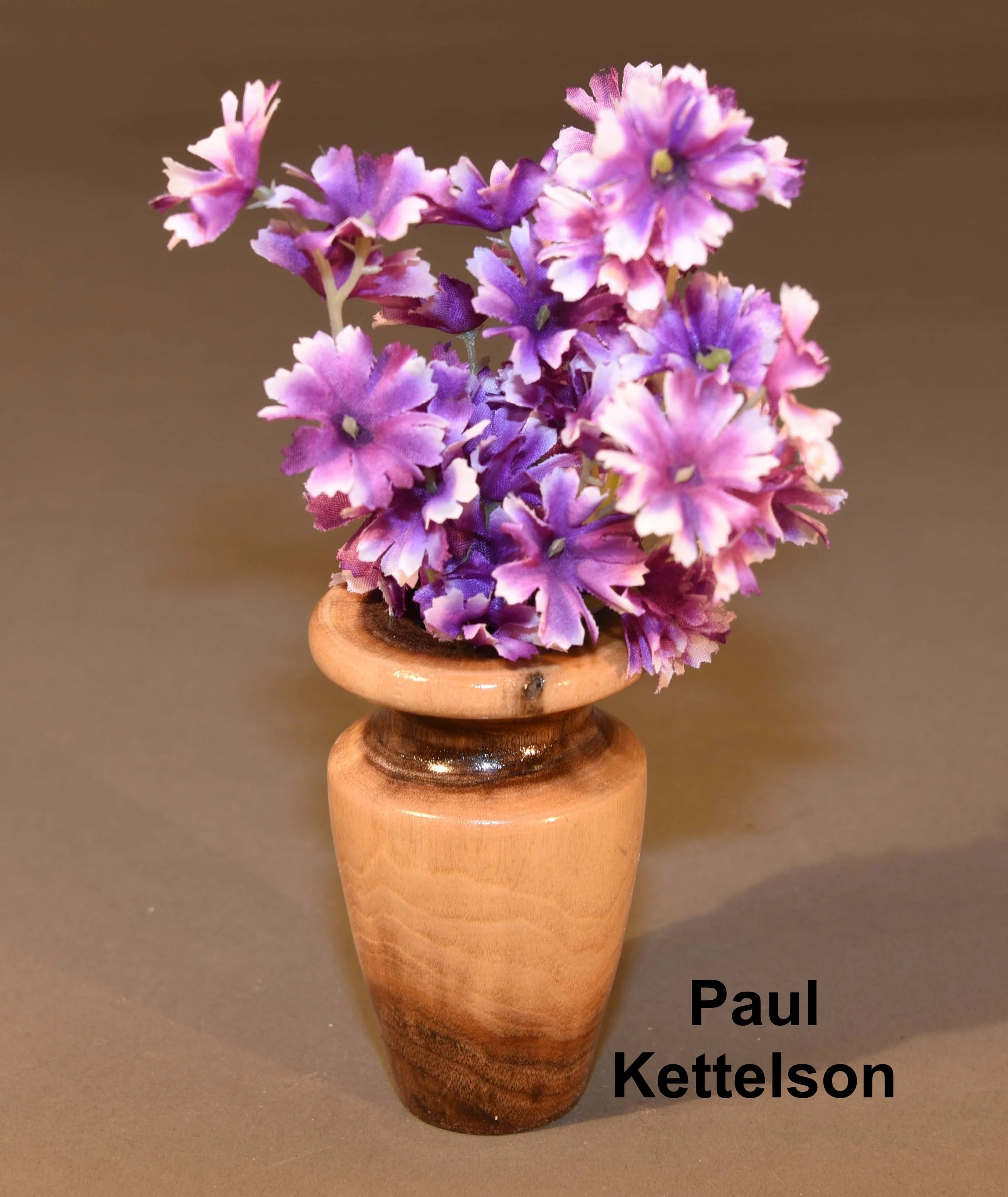 Ketelson1.jpg