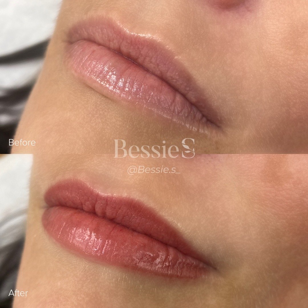 🌸✨ Before and after lip blush tattoo transformation! 💋 Say goodbye to smudged lipstick and hello to natural, fuller-looking lips. Lip blush tattoo enhances your natural lip color, defines your lip shape, and provides long-lasting color. 💄✨ 

These