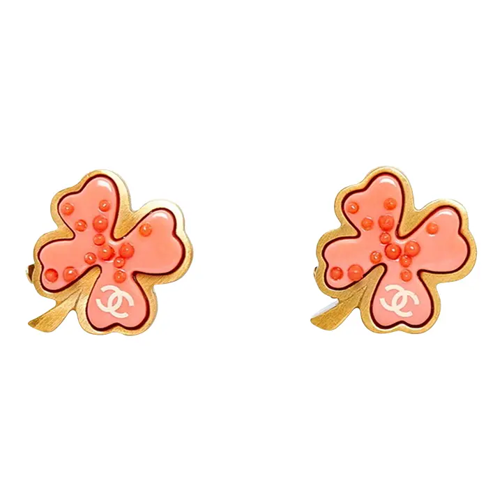 chanel-coco-mark-clover-earrings-gold-pink-plated-plastic-ladies-2-pieces-4662.png