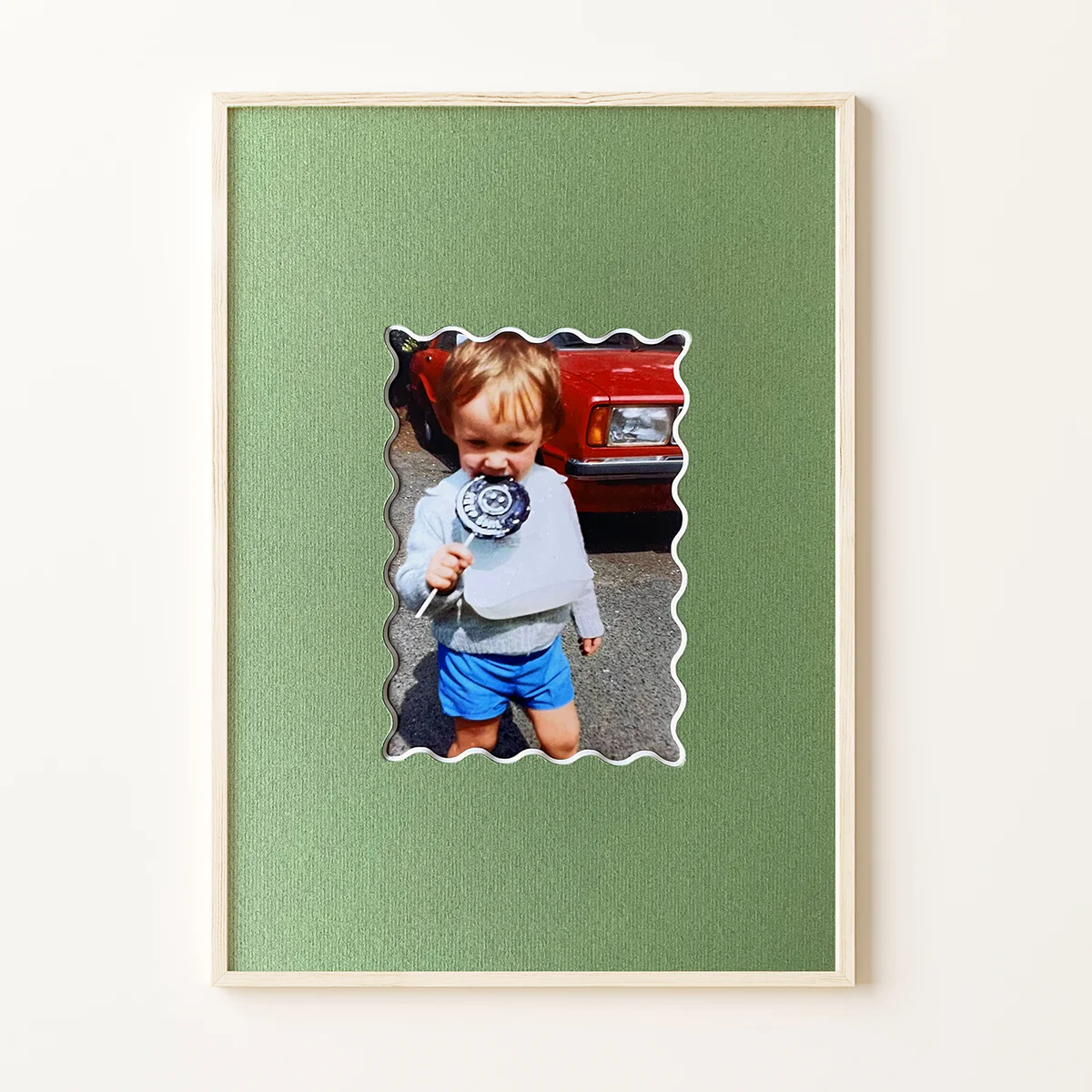 FRAMEDMOUNTSHOPIFYPRODUCTIMAGESAGE_cf3793e7-2767-4c30-a6ef-3d0a67a0e972.png