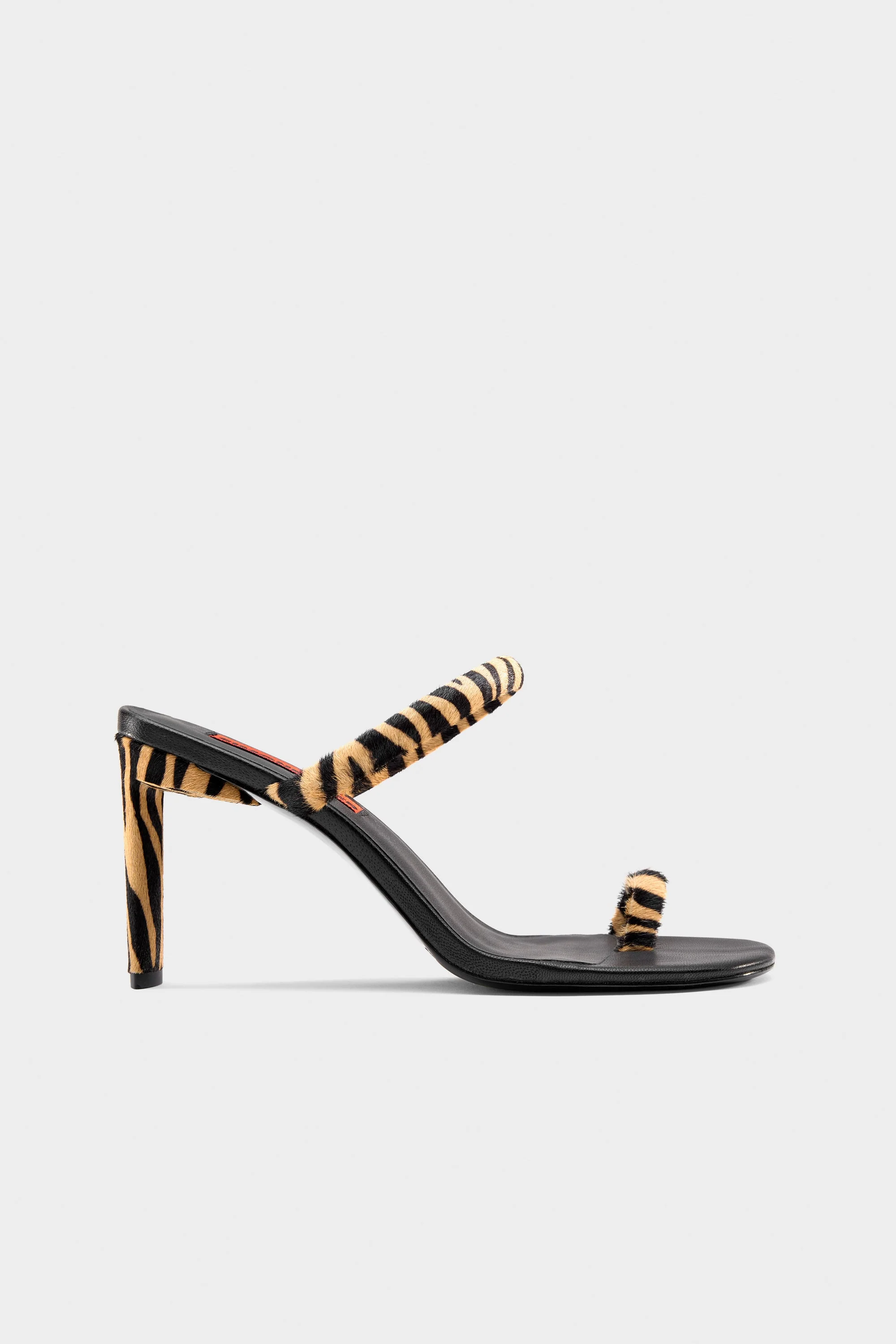 SLICKHEELZEBRA-20020-Grey_2400x.png