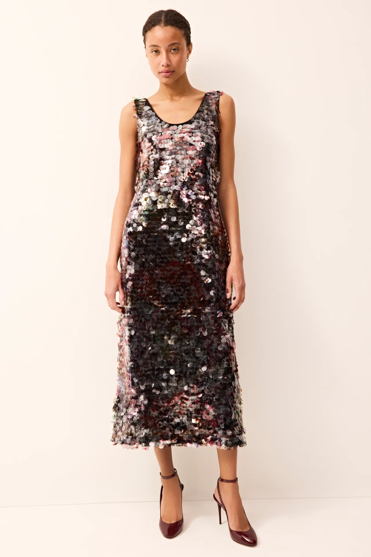 Marie-Oliver-Nov-Shopify-02_0135_MO_2025_11_OLYMPIA_EUPHORIA_3034-EDIT.png