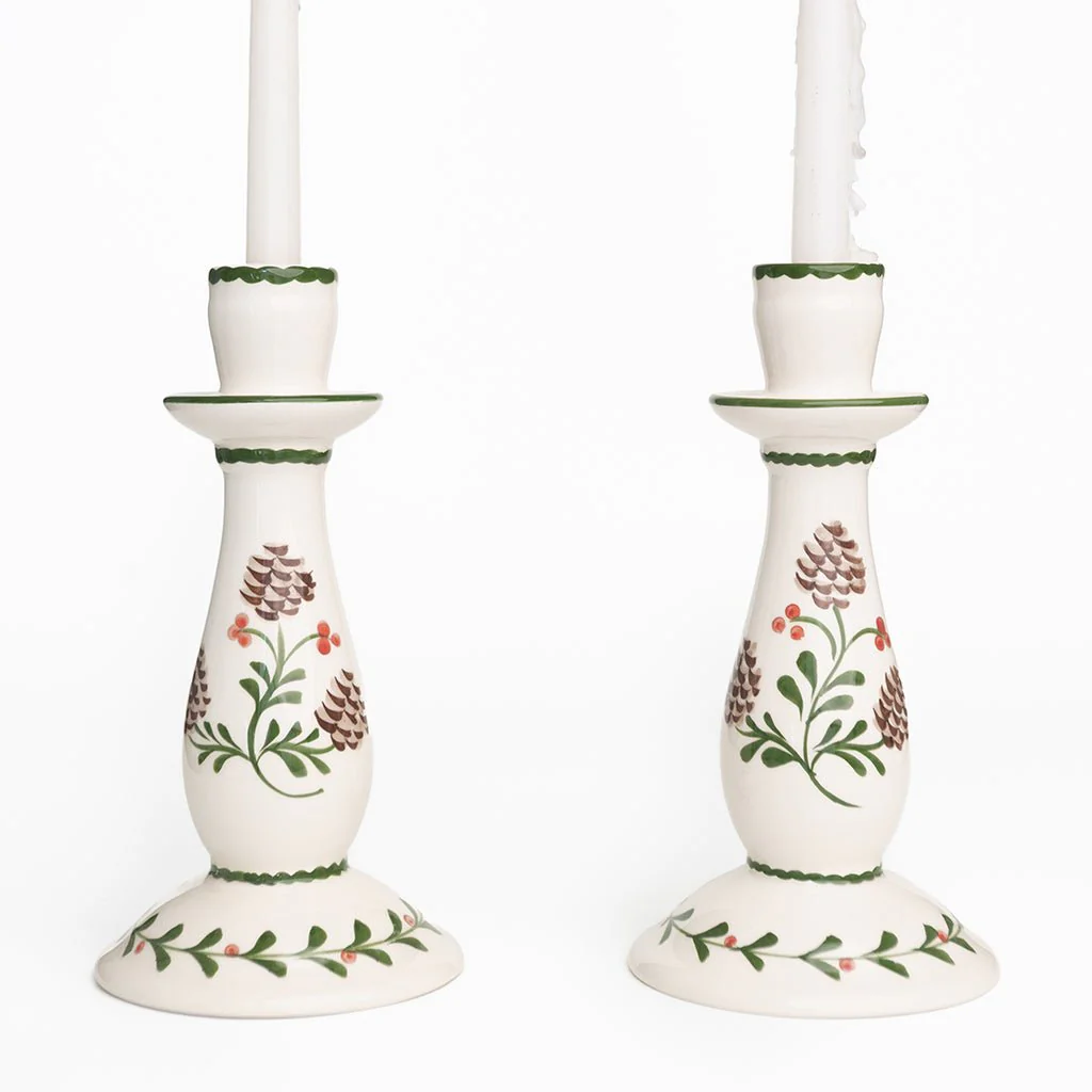 Web-Holly-Pinecone-Candlesticks2.png