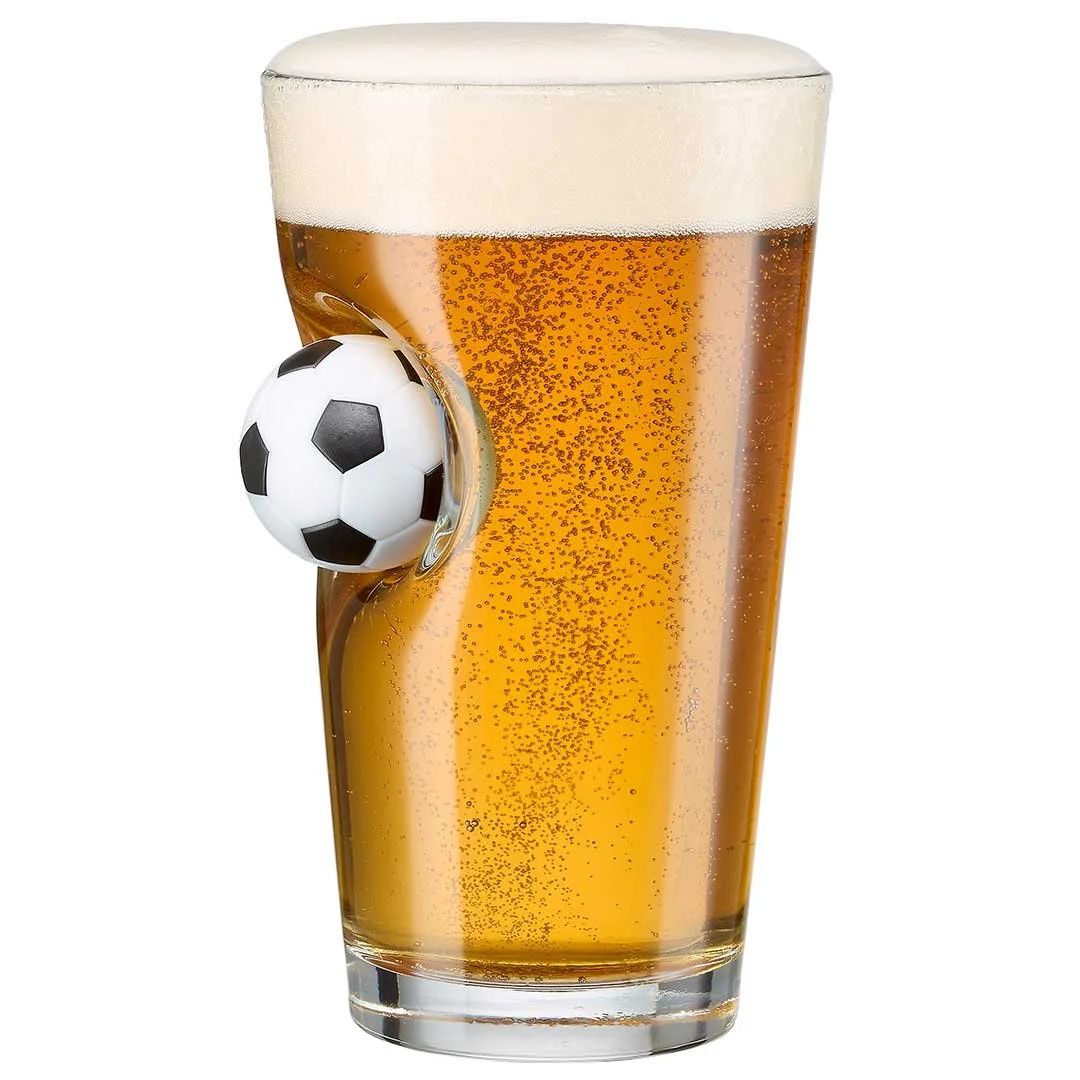benshot-soccer-glasses-273114.jpg