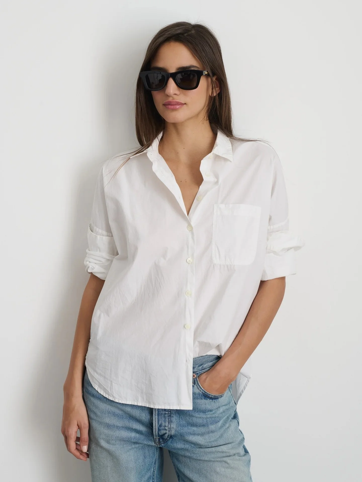 WS086-2156-WHITE8369_1440x1920_crop_center.jpeg