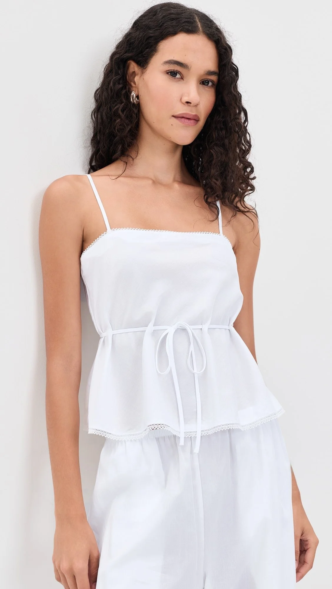 liana305421c925_1784322156891_2-0._QL90_UX1128_.jpg