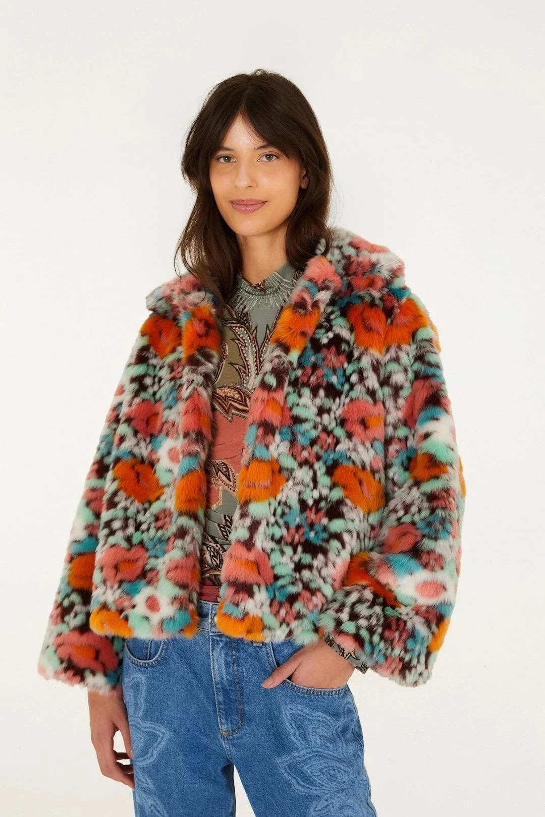 farm-rio-floral-faux-fur-crop-jacket_361348.jpeg