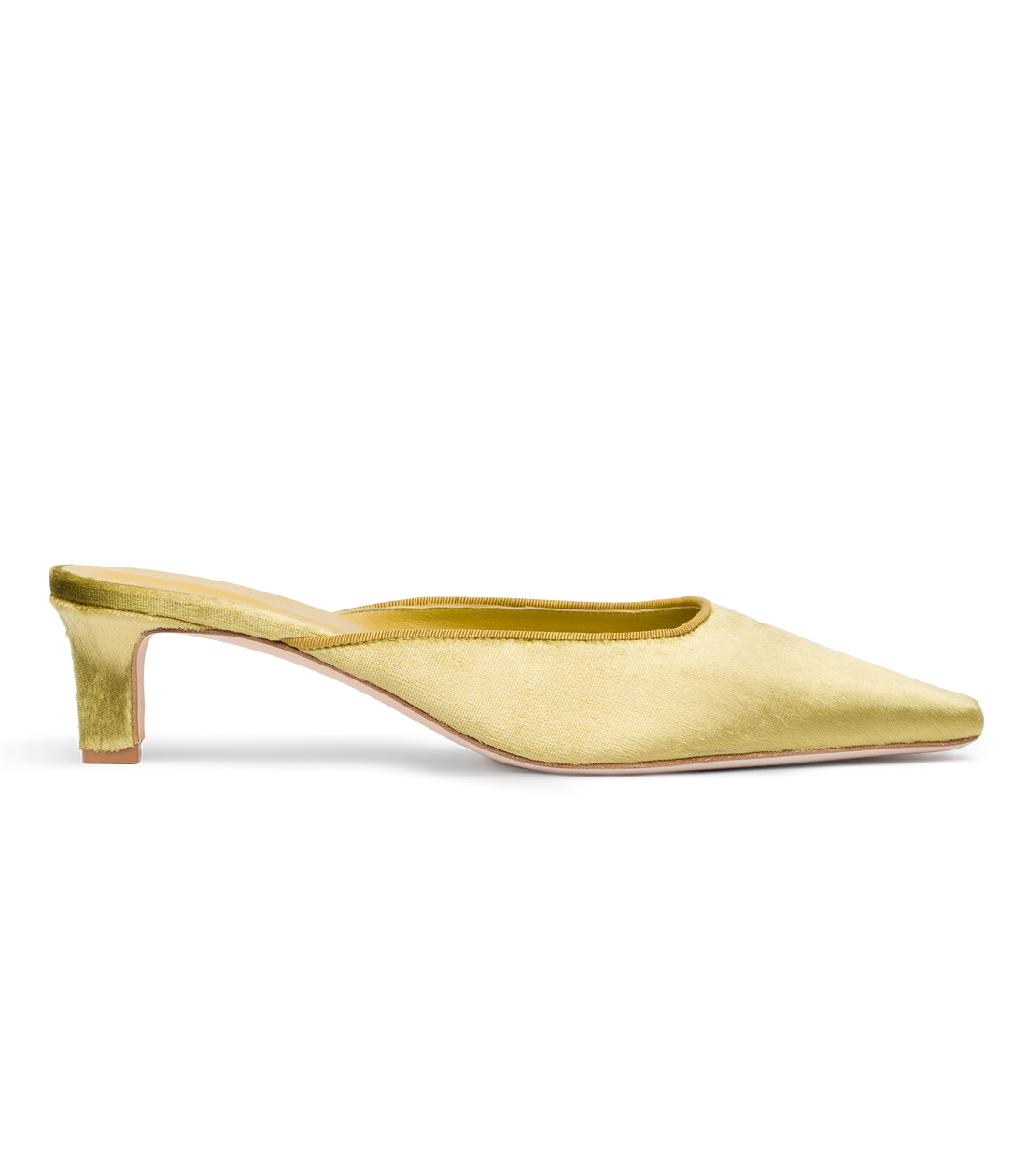PICA_MULE_-_GOLD_PANNE_VELVET_CLEARFLAT.png