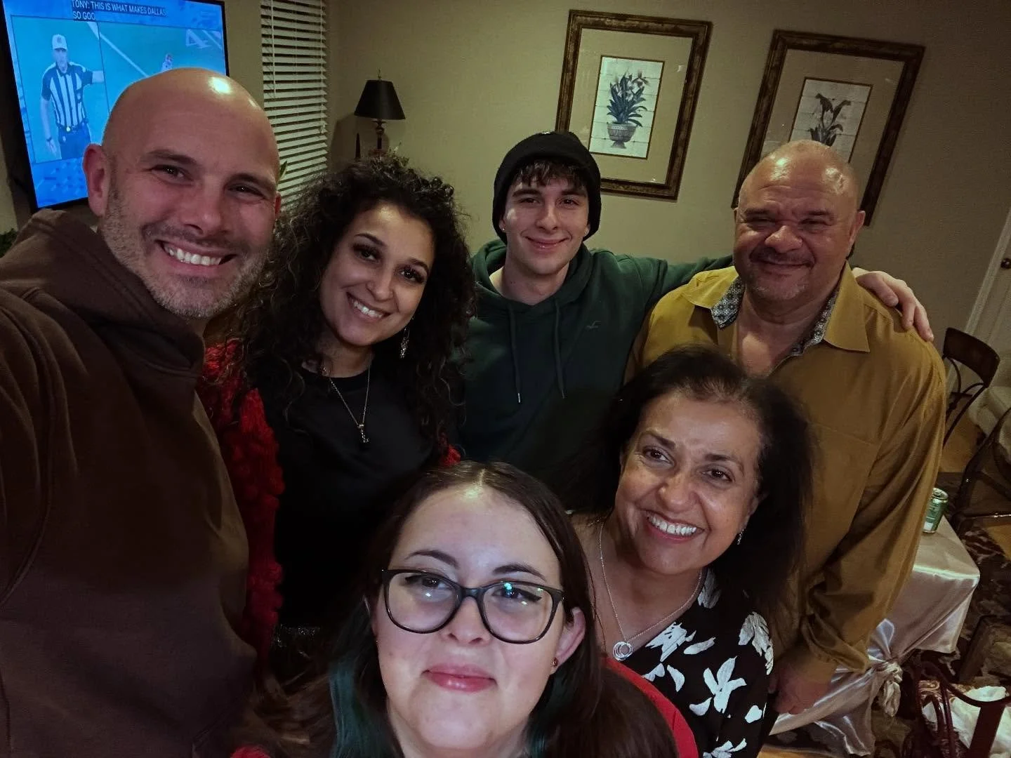 Today I&rsquo;m feeling deeply grateful. Grateful for the blessings that fill our lives quietly, for the loved ones who show up with love and patience, and for the health, breath, and body that carry us every day.

Thanksgiving reminds us to slow dow