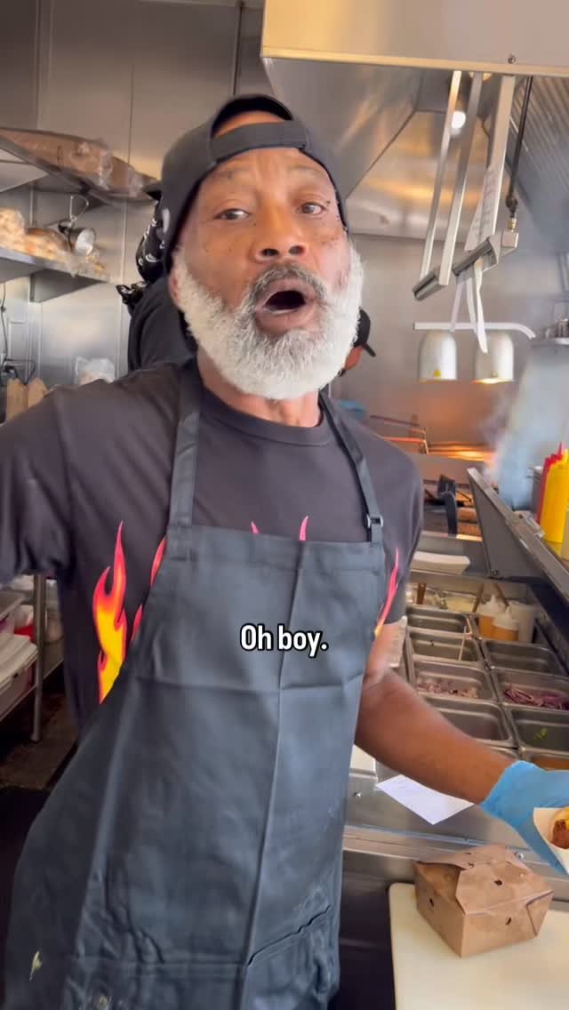 No meat, still heat π₯π
Only spot doing vegan chili cheese dogs & fries alongside beef chili cheese dogs & fries π
π3864 Crenshaw Blvd, Los Angeles, CA 90008
π₯Open 10:30am-9pm Mon-Sat (closed Sun)
π(323)299-BUNS
#vegan #plantbased #dair